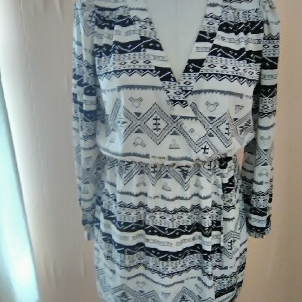 High end BTQ cream and black tribal print dress